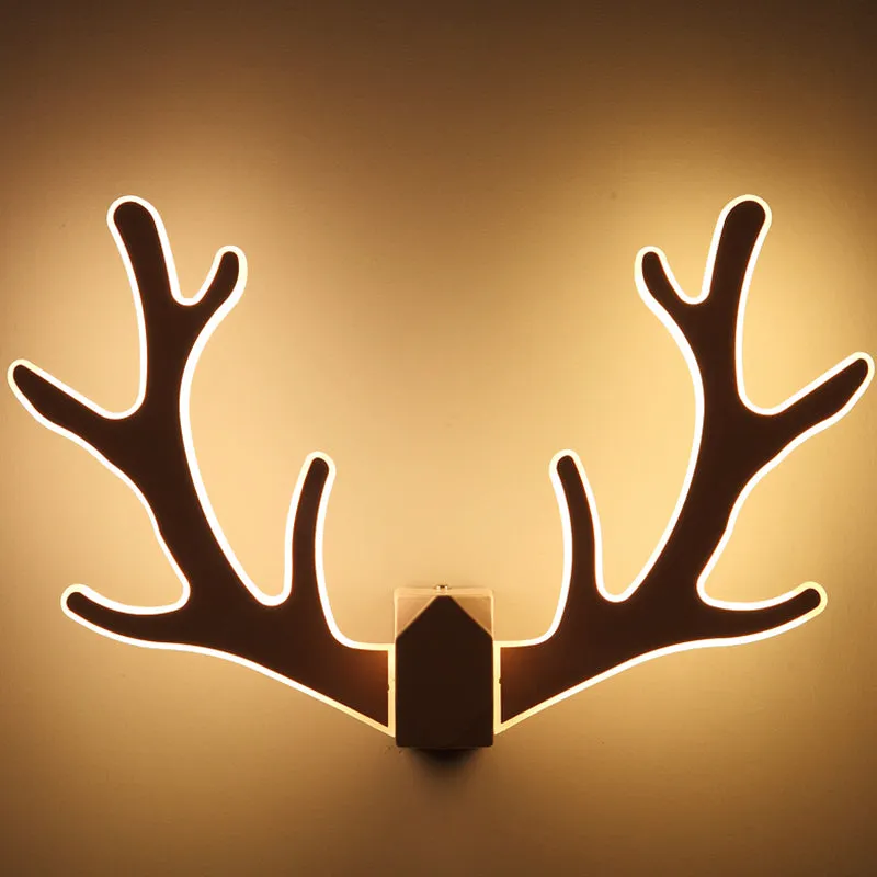 Deer Horn LED Wall Light - Decorative Metal Sconce Fixture