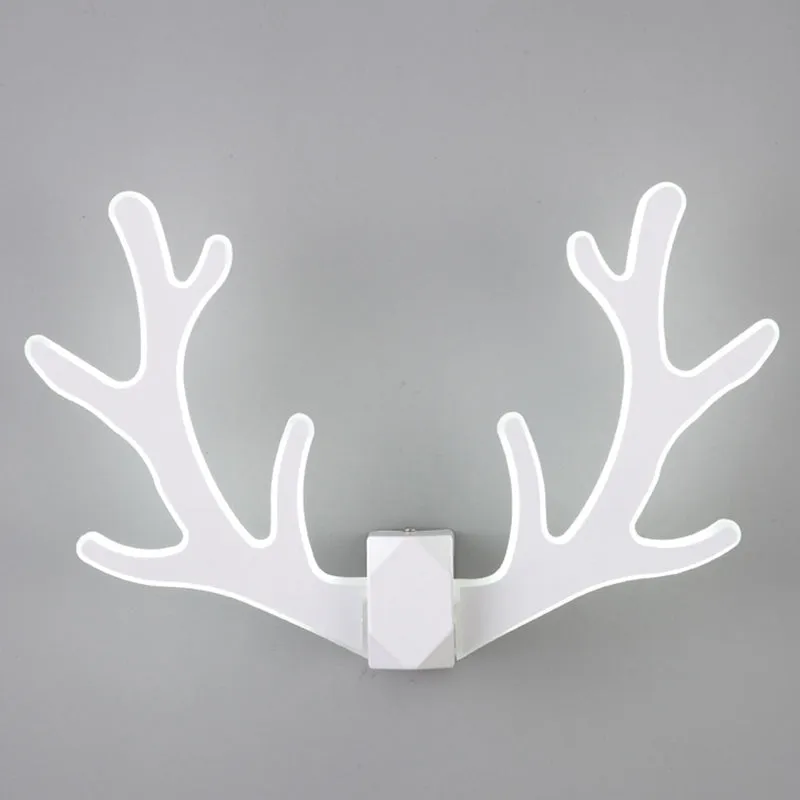 Deer Horn LED Wall Light - Decorative Metal Sconce Fixture