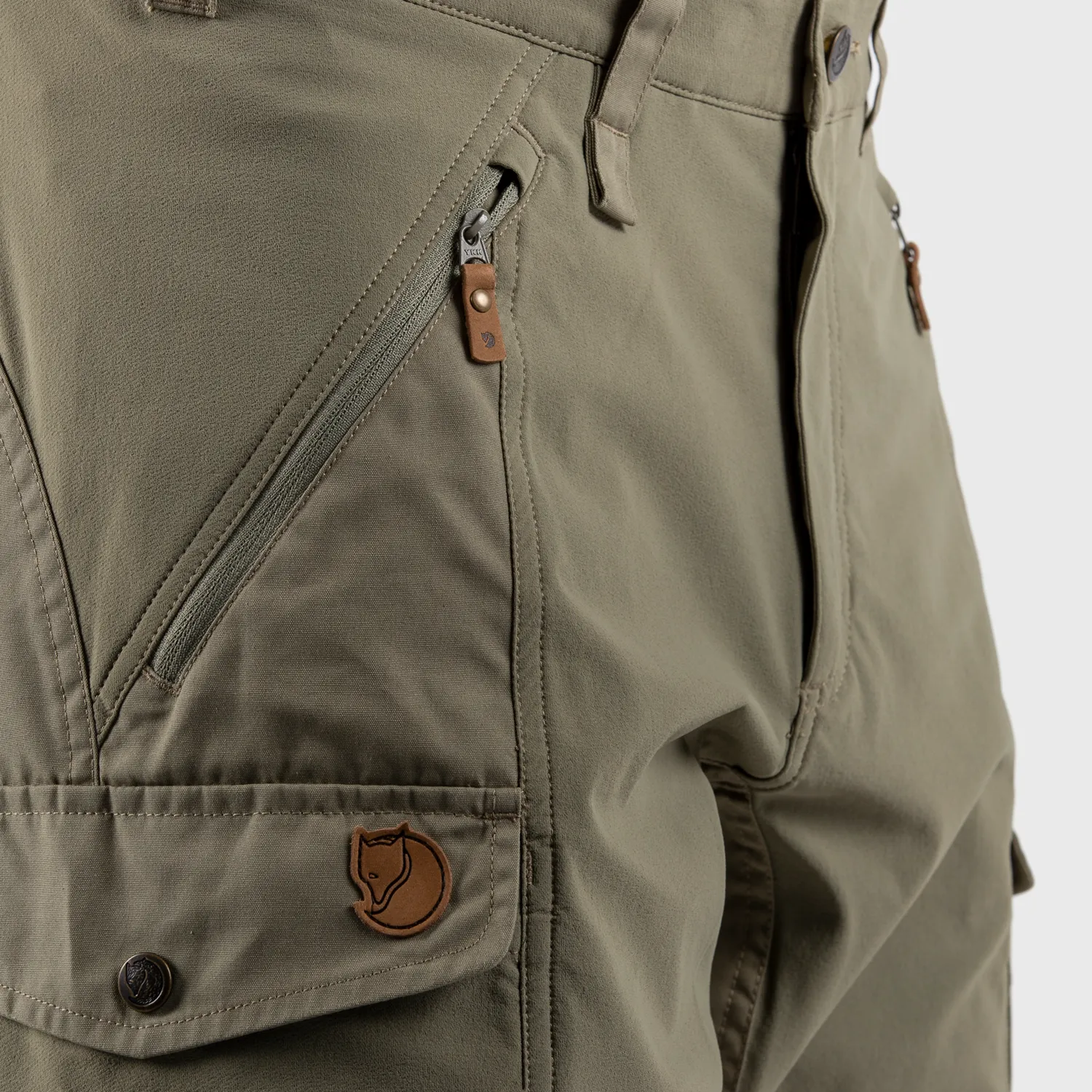 Fjällräven Men&#x27;s Abisko Shorts Light Olive | Buy Fjällräven Men&#x27;s Abisko Shorts Light Olive here | Outnorth