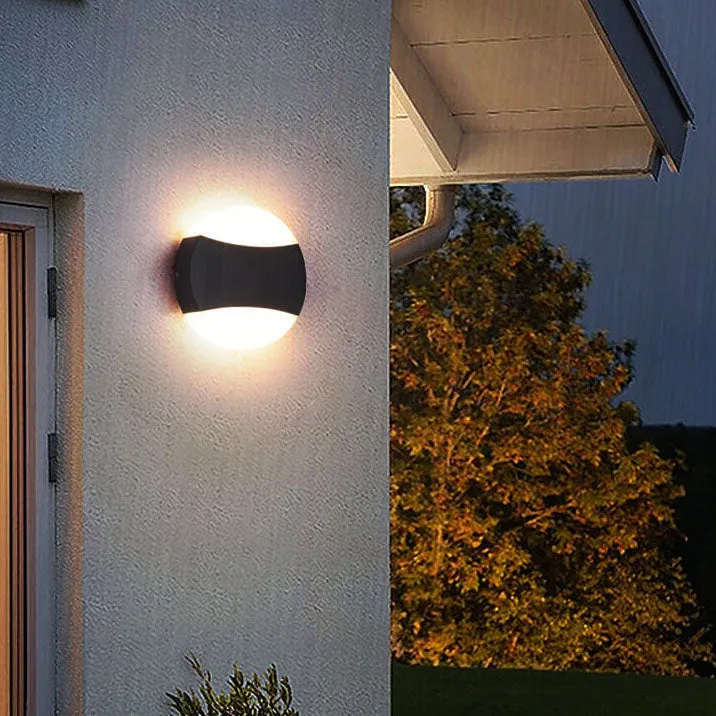 Modern Outdoor Round Flat Aluminum LED Waterproof Wall Sconce Lamp